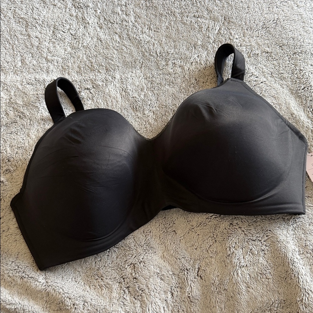 Auden Lightly Lined Wirefree Black Bra
